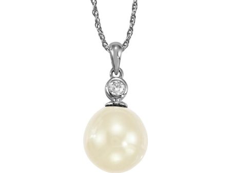 14K White Gold Freshwater Pearl 9.5mm Diamond Bezel Pendant For Sale