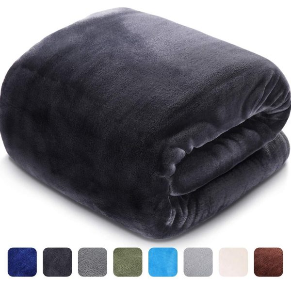 LEISURE TOWN Soft Blanket Queen Size All Season Fleece Blankets Lightweight Warm, Luxury Cozy Plush Throw Blanket for Sofa Bed Couch, 90 by 90 Inches, Dark Grey Fashion