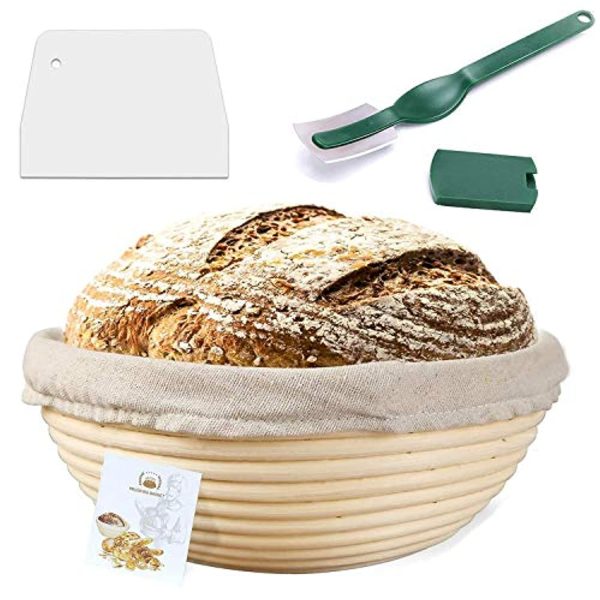 WERTIOO 9 Inch Proofing Basket,WERTIOO Bread Proofing Basket + Bread Lame +Dough Scraper+ Linen Liner Cloth for Professional & Home Bakers Supply